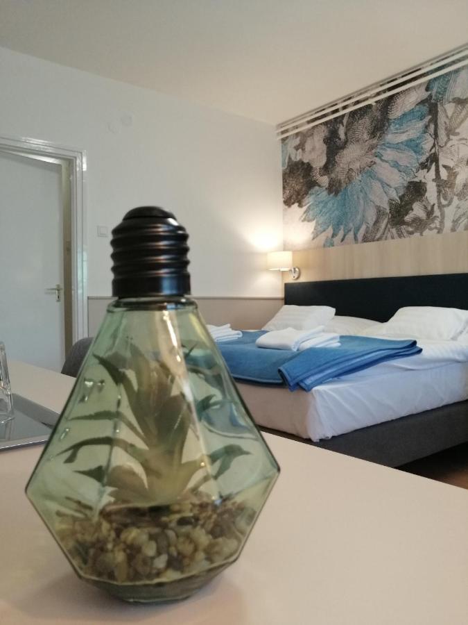 Hoforras Hotel Gyula Exteriér fotografie