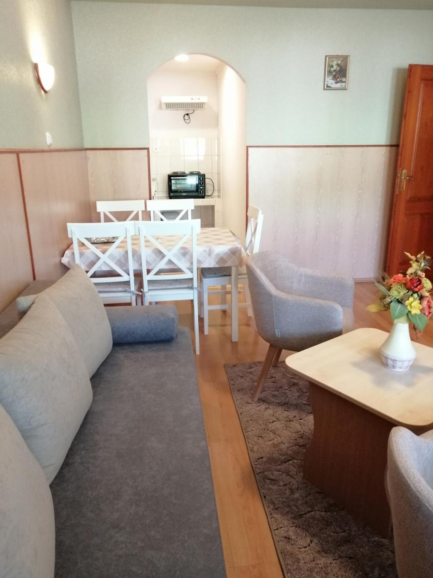 Hoforras Hotel Gyula Exteriér fotografie